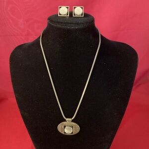 Brown metallic Kien stud earrings and necklace set